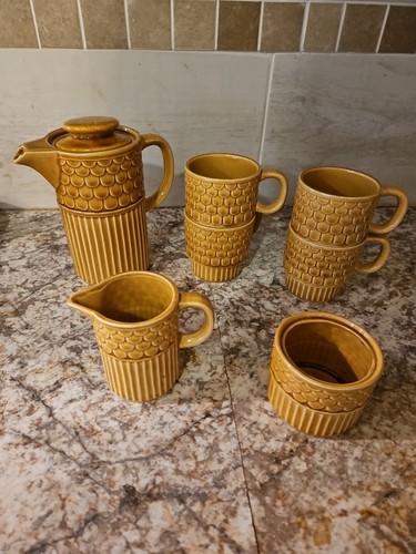 Mcm vintage royal sealy tea - vintage,